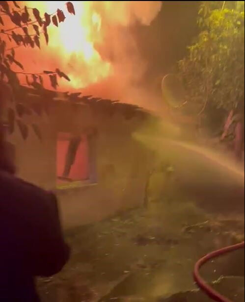 Tekirdağ'da feci olay! Sultan Nine yanarak can verdi... Tekirdağ'da feci olay! Sultan Nine yanarak can verdi... - 1. Resim