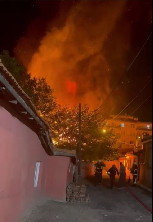 Tekirdağ'da feci olay! Sultan Nine yanarak can verdi... Tekirdağ'da feci olay! Sultan Nine yanarak can verdi... - 2. Resim