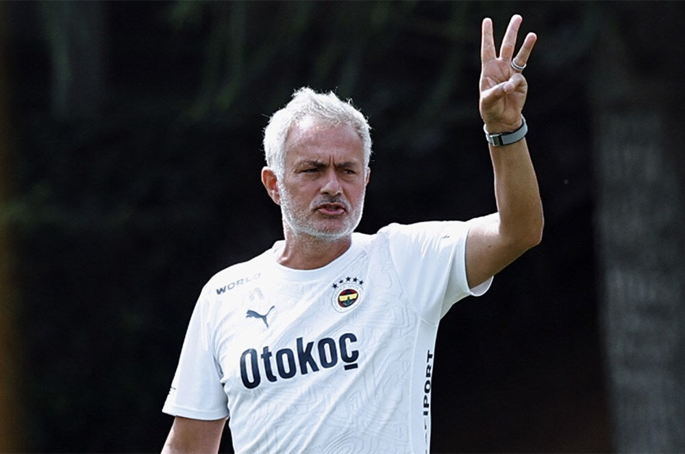 Kadıköy'de kazanan Galatasaray! Mourinho ilk derbisini kaybetti... Fenerbahçe-Galatasaray | 11'ler belli oldu - 1. Resim