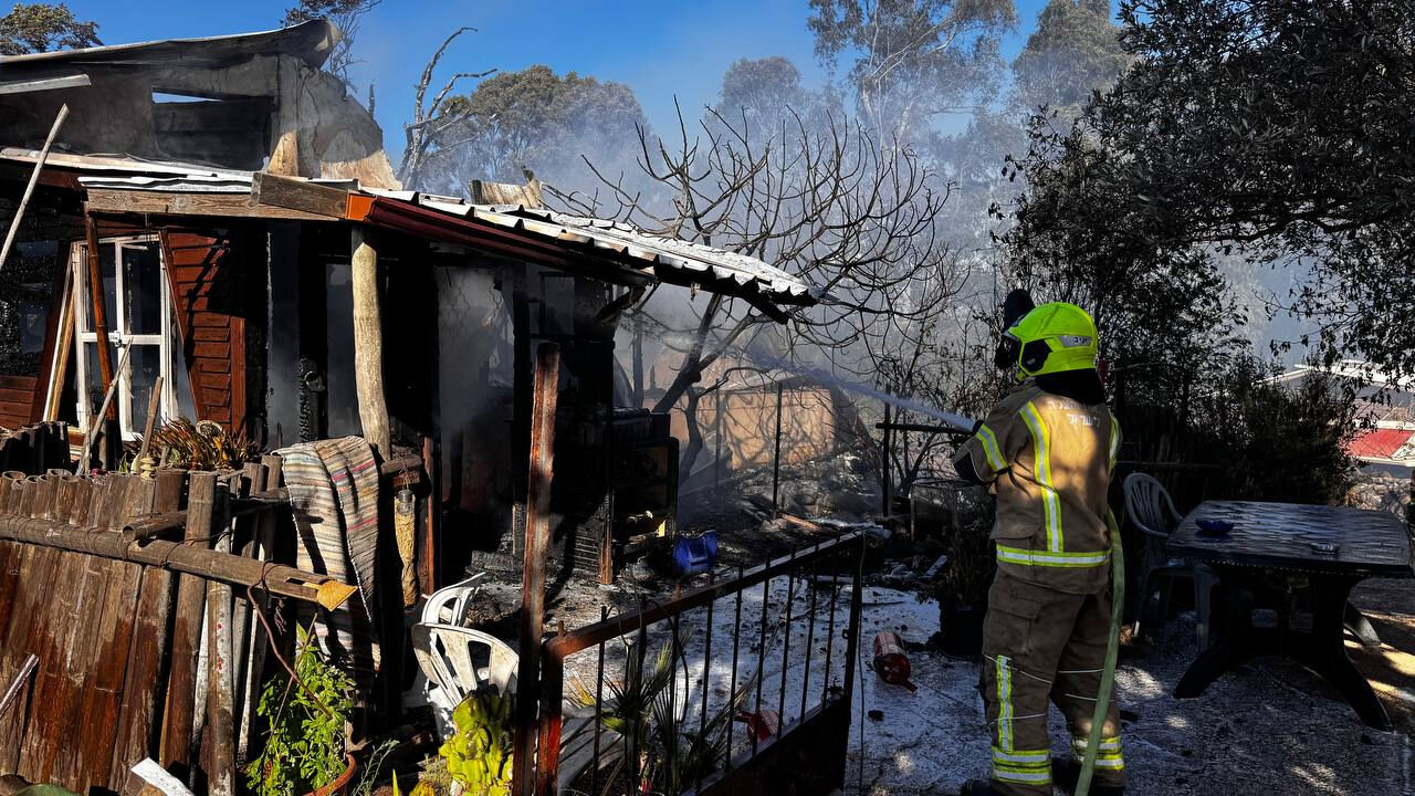 İsrail'den Lübnan'a hava saldırısı! Hizbullah'a ait hedefler imha edildi - 3. Resim