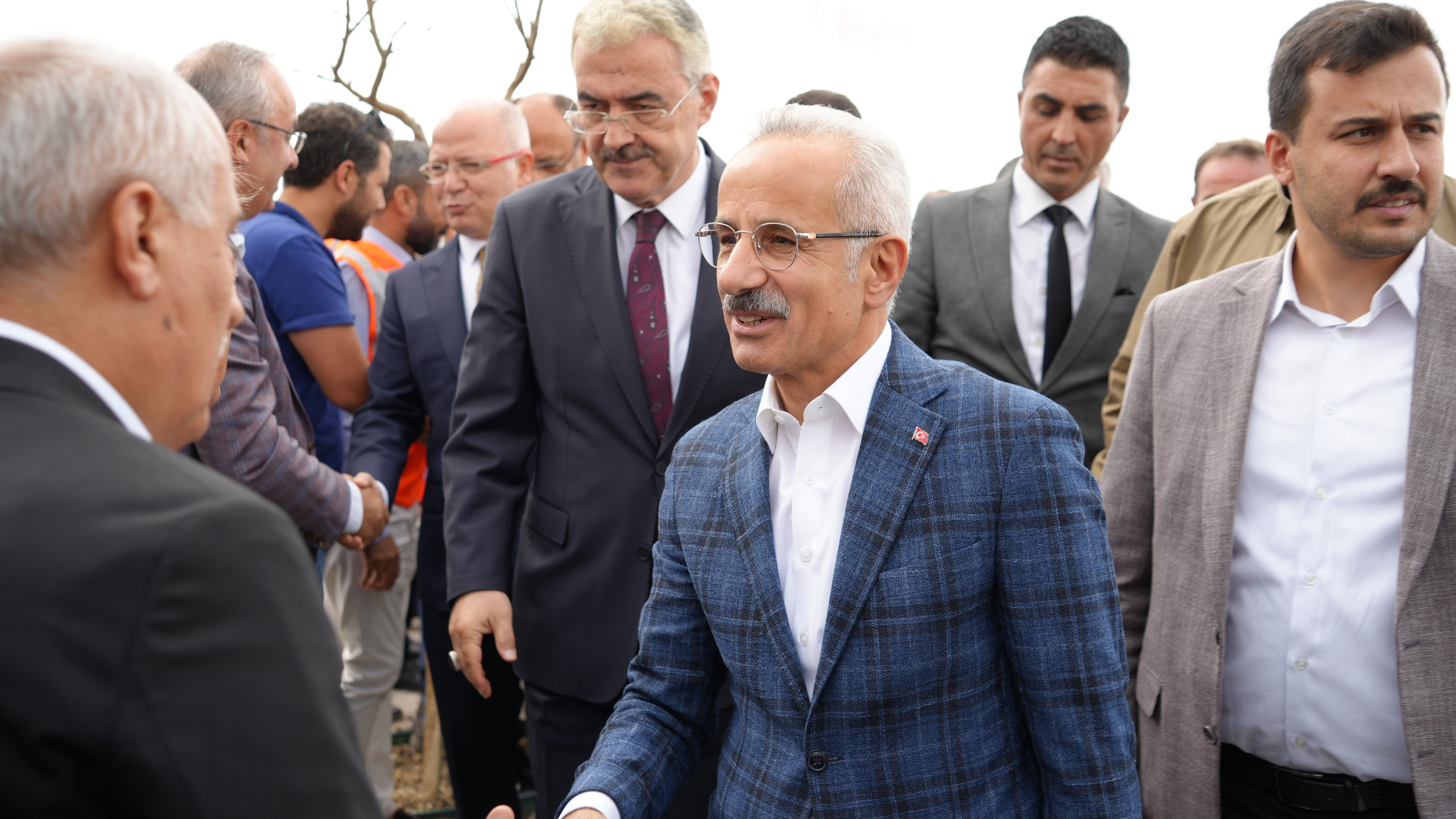 15 dakikalık yol 4 dakikaya düştü! Yıllık 247 milyon lira tasarruf sağlayacak İznik Çevre Yolu açıldı! Şehir geçişi artık 4 dakika, yıllık 247 milyon lira tasarruf sağlayacak - 4. Resim