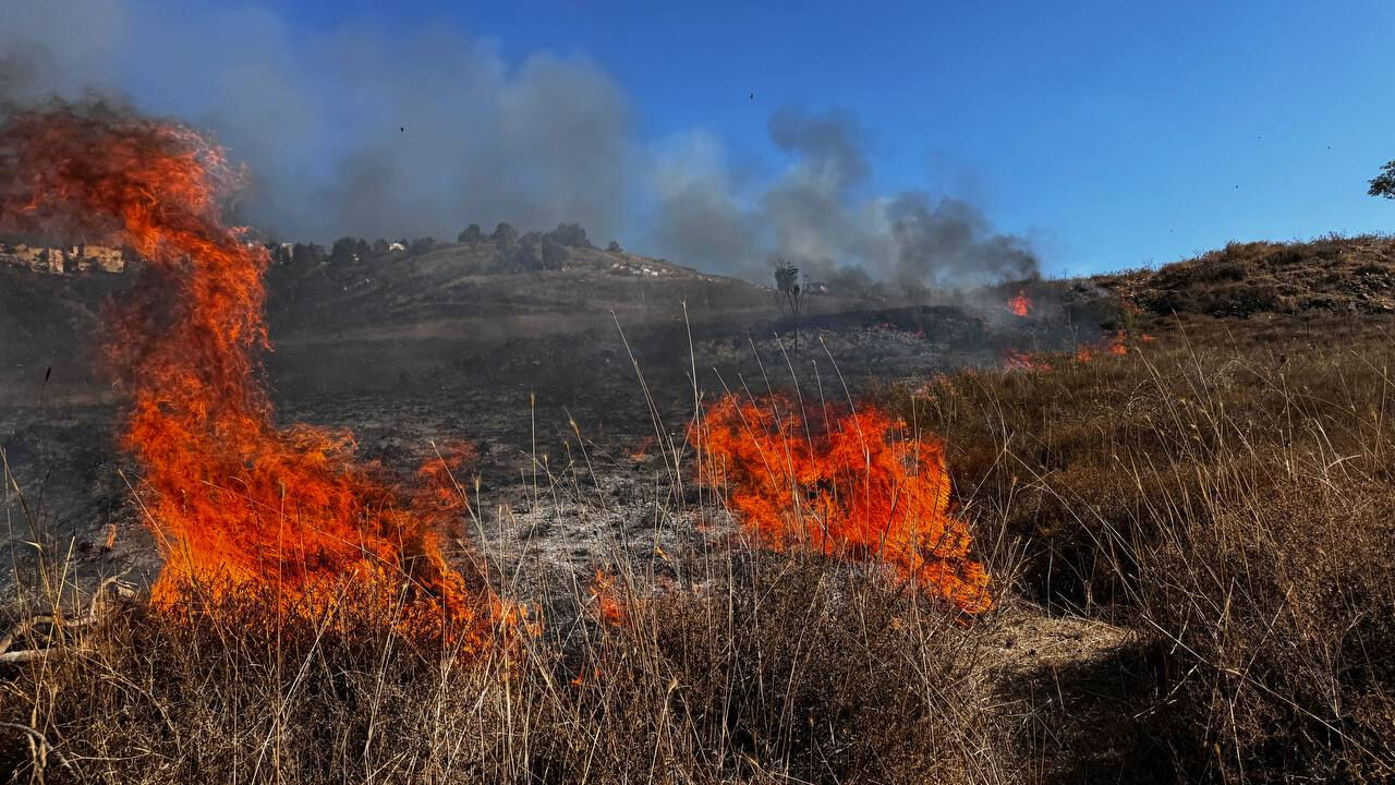 Lübnan'a hava saldırısı! Çok sayıda nokta vuruldu - 1. Resim