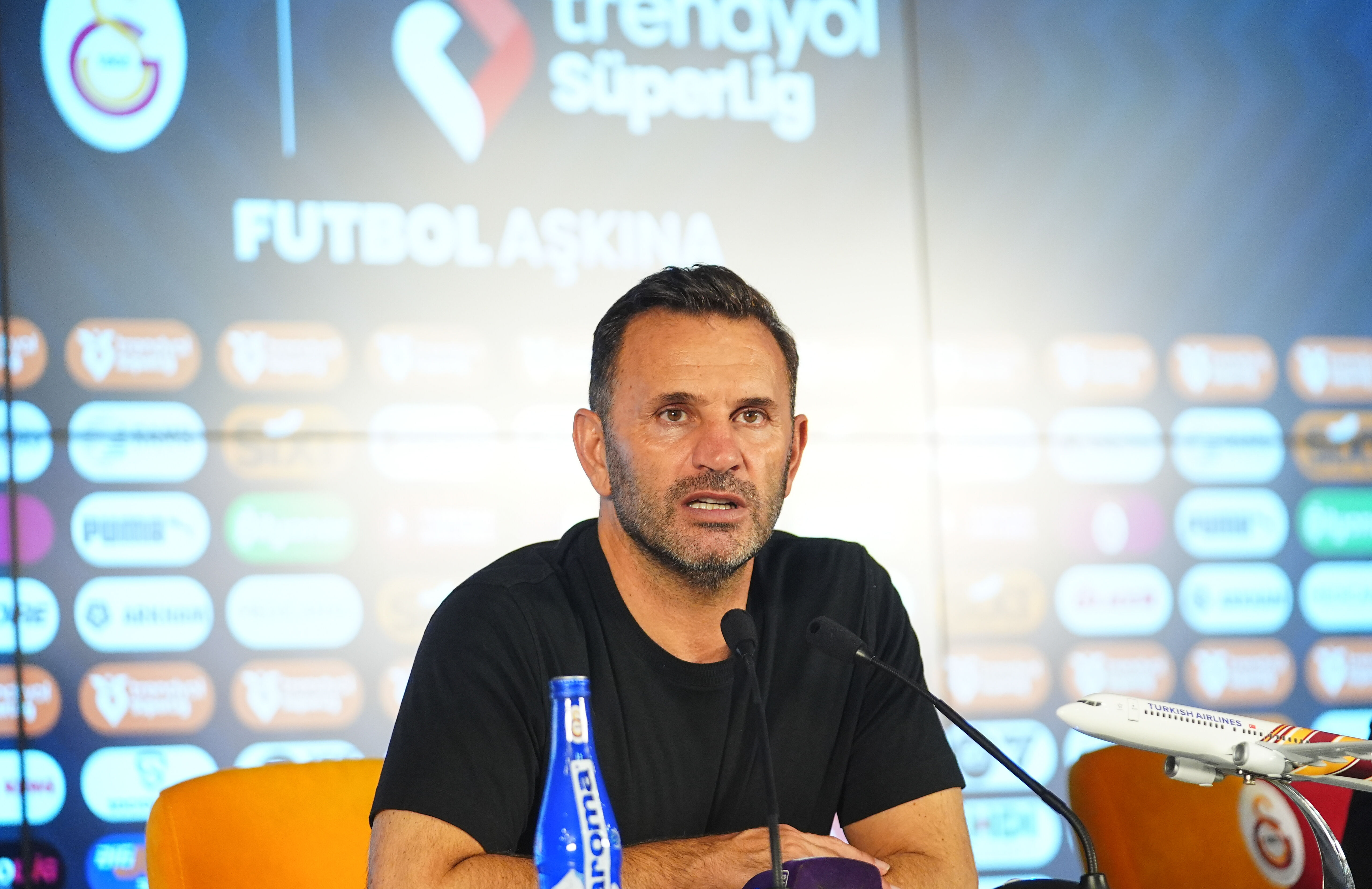 Okan Buruk'tan Mourinho ve Icardi sözleri!  Okan Buruk'tan Mourinho ve Icardi sözleri!