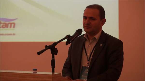 Yıldız Teknik Üniversitesi yeni rektörü Prof. Dr. Eyüp Debik ÇEKUD Yönetim Kurulu Başkanı Yıldız Teknik Üniversitesi yeni rektörü Prof. Dr. Eyüp Debik ÇEKUD Yönetim Kurulu Başkanı - 6. Resim