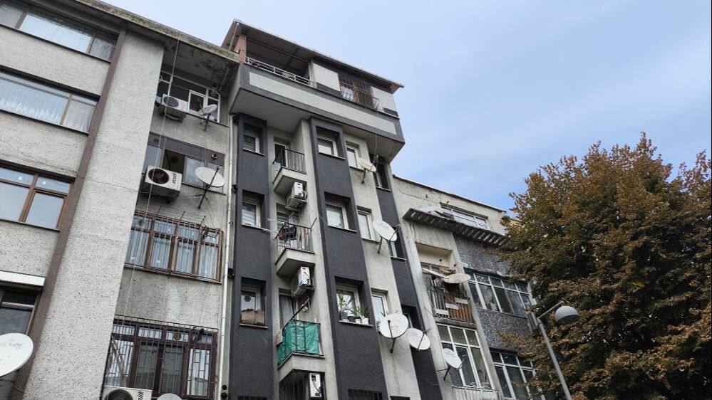 Fatih'te ka&ccedil;ak kat &uuml;st&uuml;ne yapılan başka bir ka&ccedil;ak kat herkesi şoke etti - 1. Resim