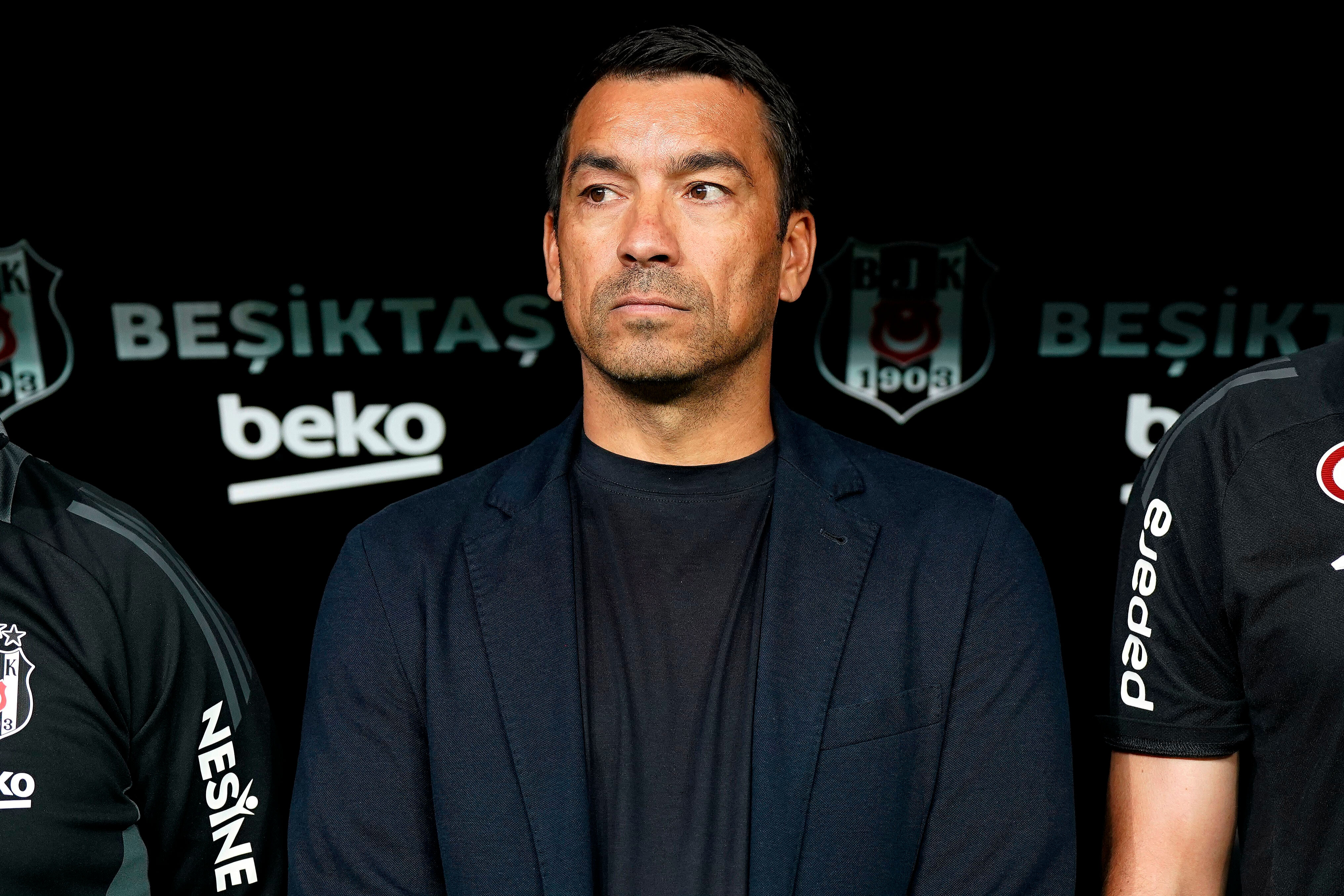 Giovanni van Bronckhorst, Beşiktaş'ın tarihine geçti! Giovanni van Bronckhorst, Beşiktaş'ın tarihine geçti! - 1. Resim
