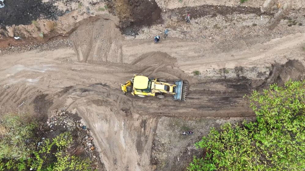 Hayvan gübresi dereyi tıkadı, köyü sel bastı! - 1. Resim