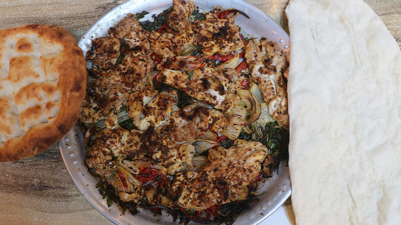 İsmi ve görüntüsü garip geliyor, ‘beyin tava’ eşsiz lezzetiyle damak çatlatıyor - 2. Resim