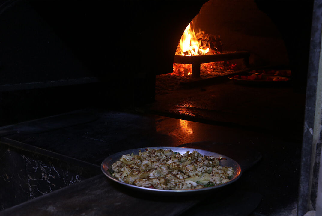 İsmi ve görüntüsü garip geliyor, ‘beyin tava’ eşsiz lezzetiyle damak çatlatıyor - 3. Resim