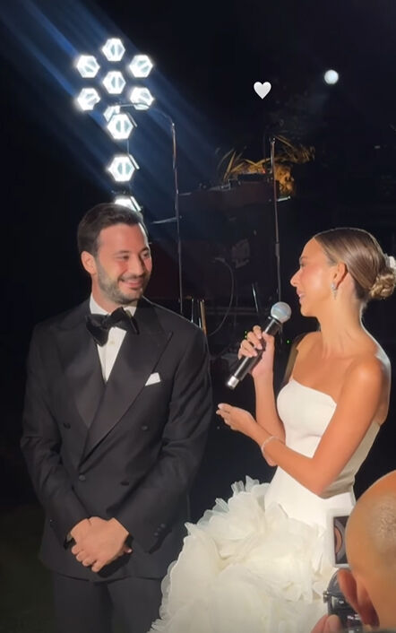 Sosyeteyi İtalya’da buluşturan düğün! Sima Tarkan ile Mark Basoglu dünya evine girdi - 4. Resim