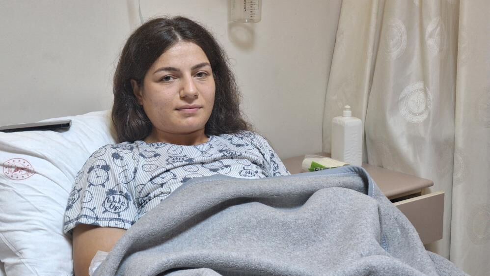 Trabzon'daki heyelanda toprak altında kalan kadın felaket anlarını anlattı: Orada ölümü hissettim - 2. Resim