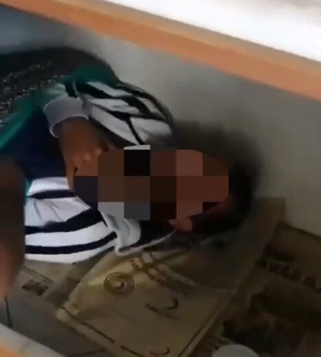 9 yıl hapis cezası vardı! Mutfak tezgahının altında böyle yakalandı - 2. Resim