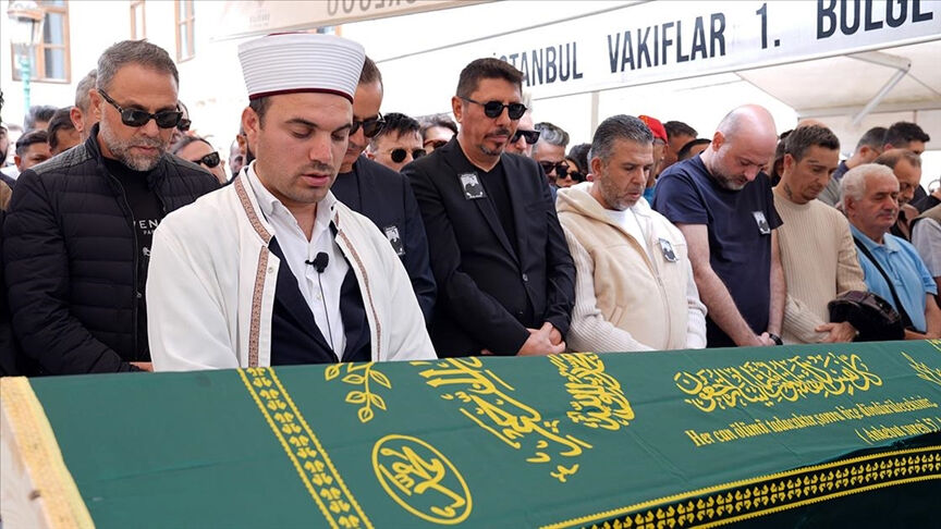 Armağan Çağlayan, Metin Arolat'ı anlattı! Babası ile ilgili anlattıkları üzdü - 2. Resim