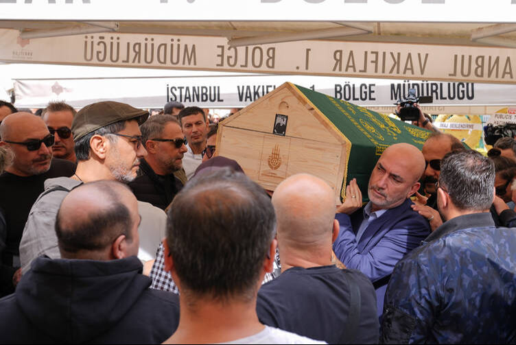 Armağan Çağlayan, Metin Arolat'ı anlattı! Babası ile ilgili anlattıkları üzdü - 1. Resim