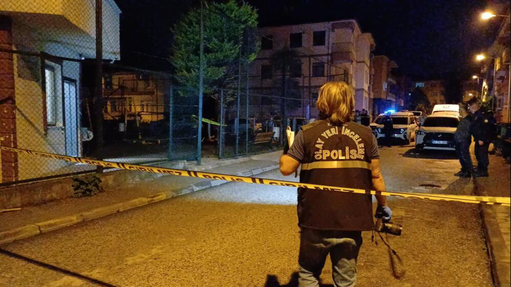 Çocuk parkında dehşet! Başından vurulmuş yaralı halde bulundu - 1. Resim