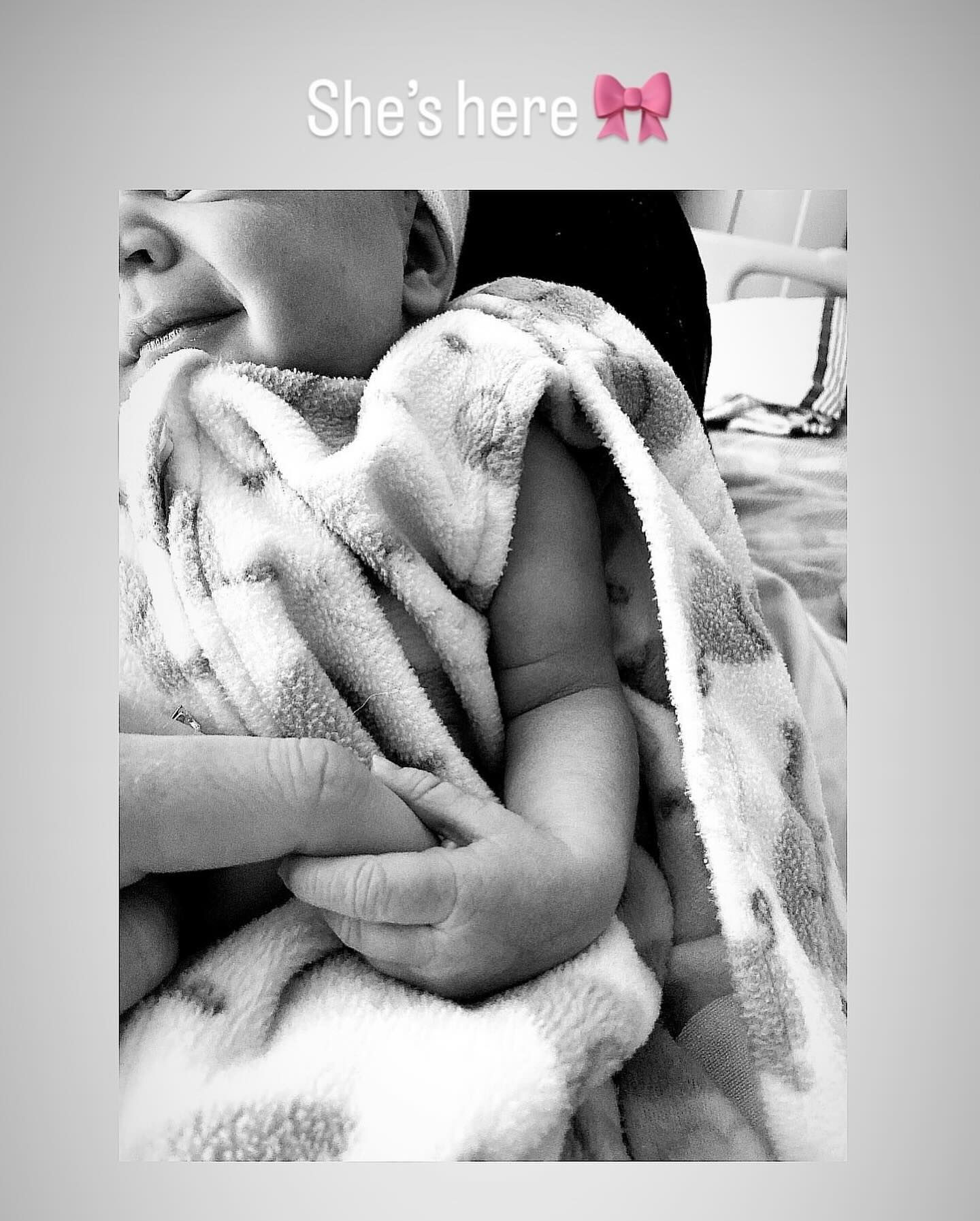 Tolga Karel çocuklarına bırakacağı mirası açıklamıştı! Yeni doğan kızını paylaştı - 2. Resim