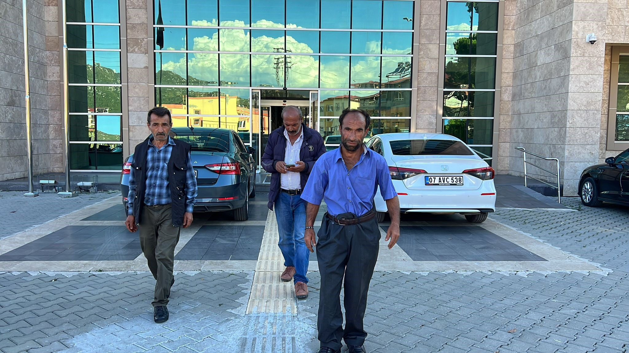 Genç kızlar tarafından öldüresiye darp edilen çoban konuştu: Çok dövdüler, zor kurtuldum - 1. Resim