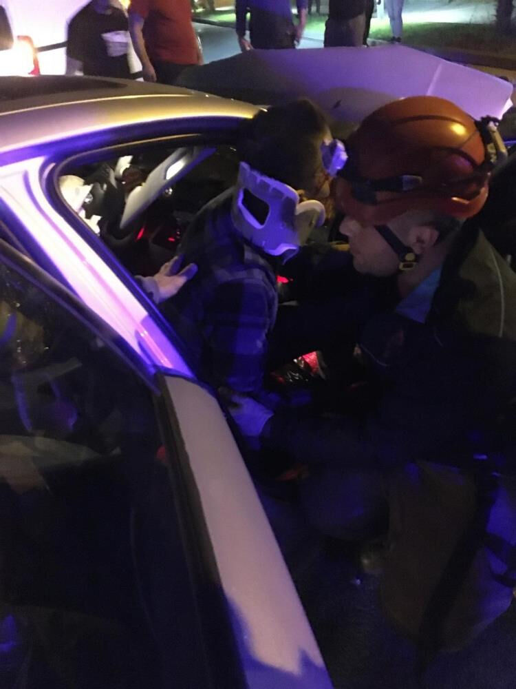 Şerit ihlali yapan sürücü kazaya sebep oldu! Ölü ve yaralılar var - 1. Resim