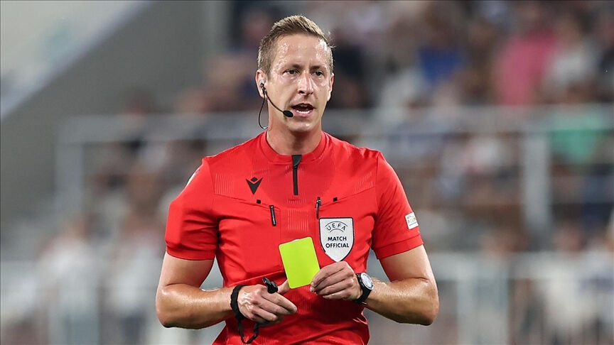 Ajax-Beşiktaş maçını yönetecek hakem John Brooks 34 yaşında  - 1. Resim