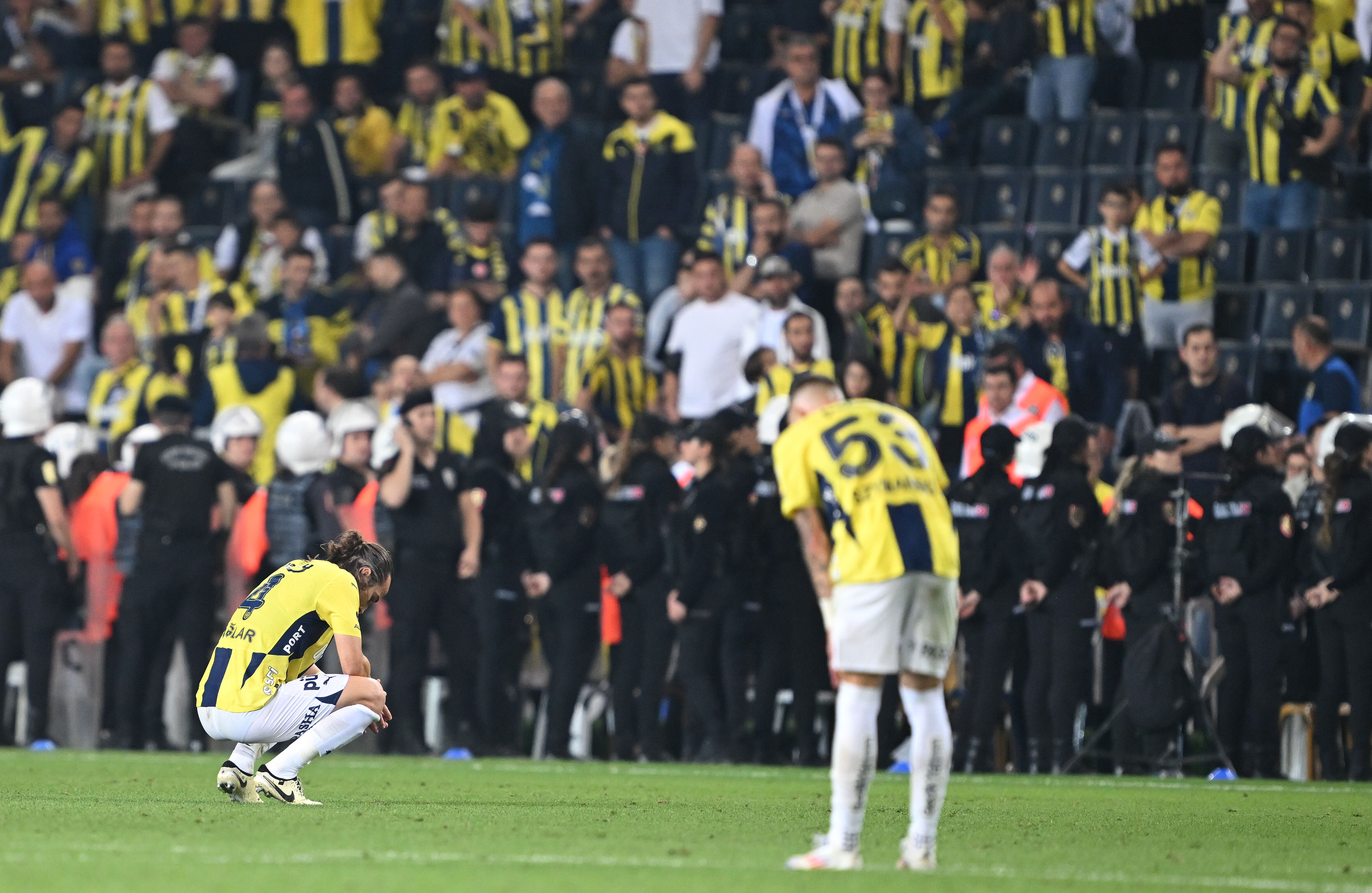 Fenerbahçe Başkanı Ali Koç, İsmail Kartal'ı aradı mı? Çarpıcı Mourinho iddiasına cevap geldi - 2. Resim