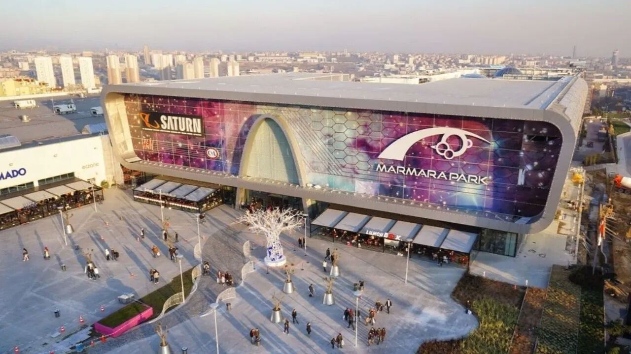 İstanbul'un ünlü AVM'sinin arsası satışa çıkıyor! İşte istenen ücret - 1. Resim