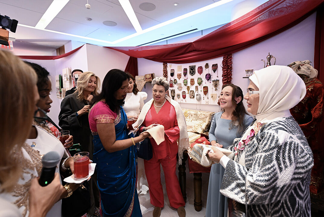 Köklü Türk çeyiz geleneği New York'ta Emine Erdoğan tarafından tanıtıldı - 5. Resim