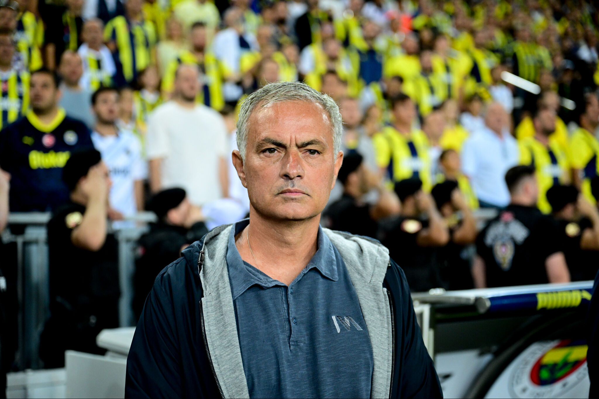 Mourinho, İsmail Kartal'ın gölgesinde kaldı! Futbol deyince Kartal, para deyince Jose... - 1. Resim