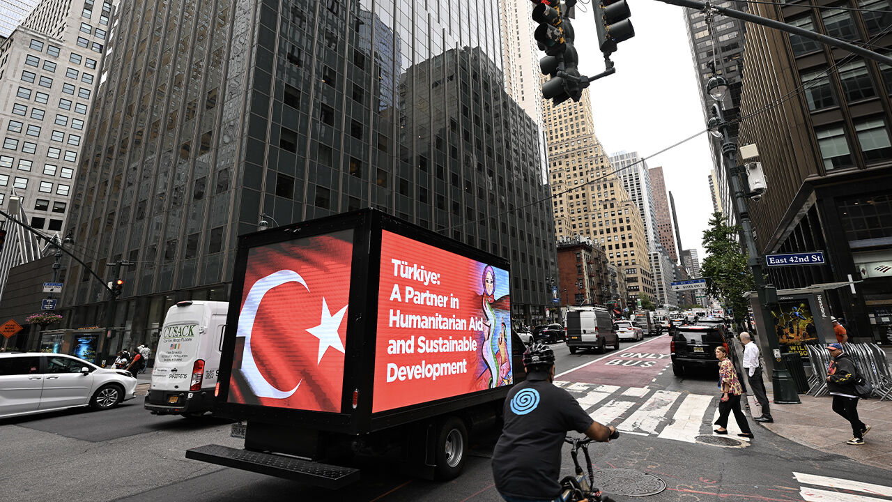New York sokaklarında Erdoğan rüzgarı! Gören dönüp bir daha baktı - 3. Resim