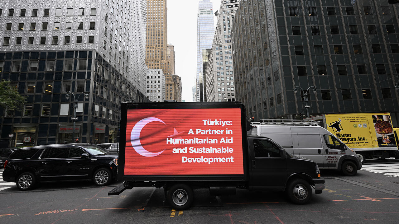 New York sokaklarında Erdoğan rüzgarı! Gören dönüp bir daha baktı - 2. Resim
