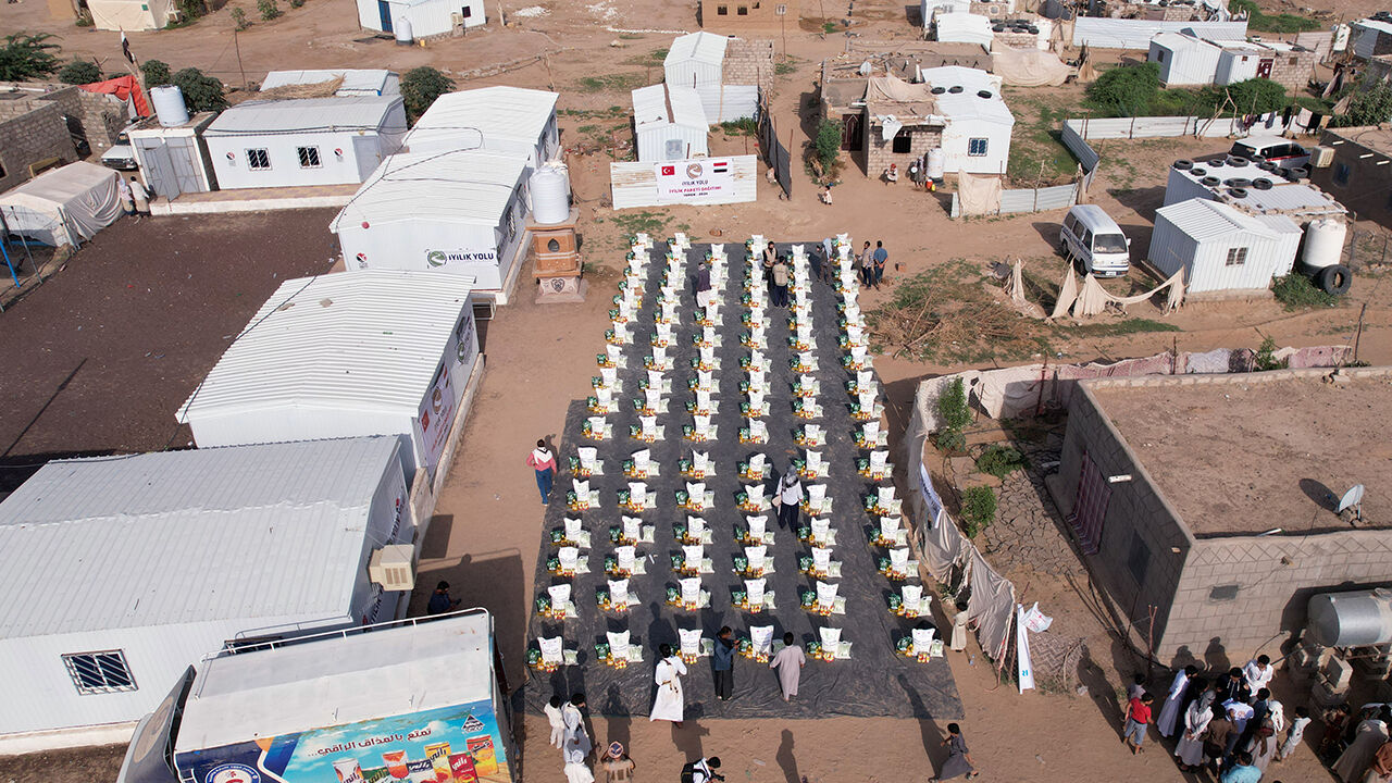 Türkiye’den Yemenli mağdurlara dev yardım - 4. Resim