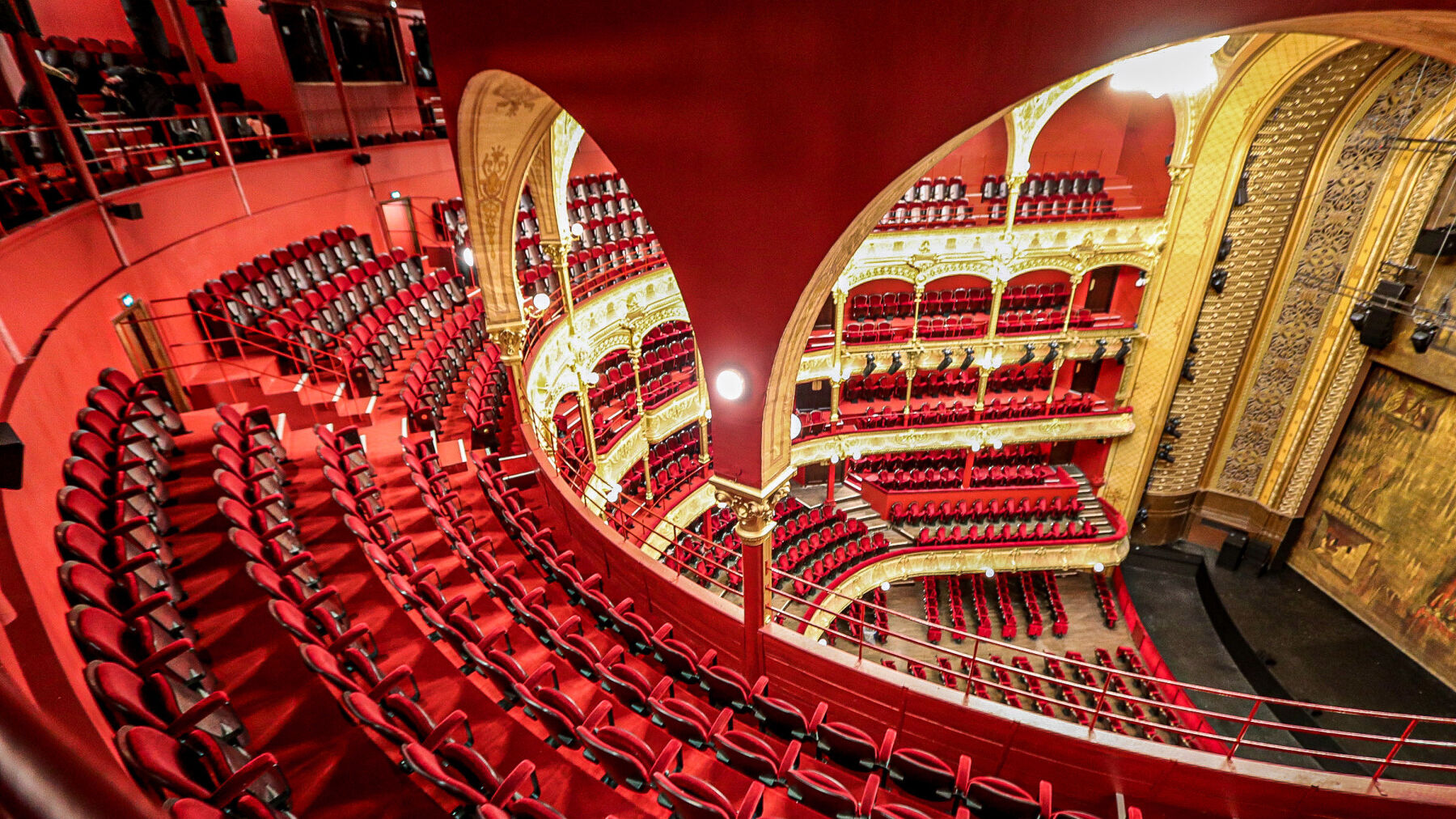 28 Ekim'de yapılacak Ballon d'Or ödül töreni Paris'te bulunan Chatelet Opera Binası'nda gerçekleşecek 28 Ekim'de yapılacak Ballon d'Or ödül töreni Paris'te bulunan Chatelet Opera Binası'nda gerçekleşecek - 1. Resim