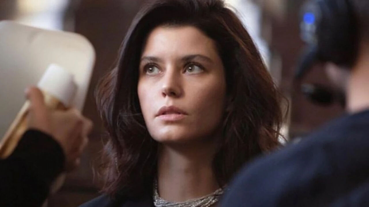 Beren Saat’in başrolde olduğu Gizli Dolap filminin 2025 yılında yayınlanması bekleniyor  - 1. Resim