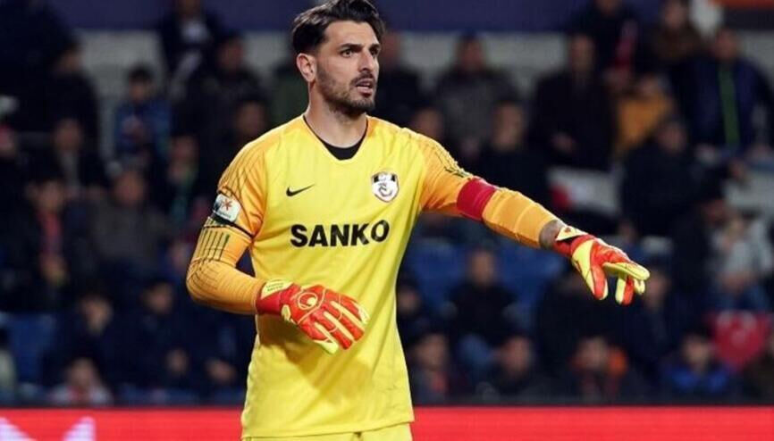 Galatasaray'da forma giyen 33 yaşındaki Günay Güvenç Almanya doğumlu Galatasaray'da forma giyen 33 yaşındaki Günay Güvenç Almanya doğumlu - 4. Resim