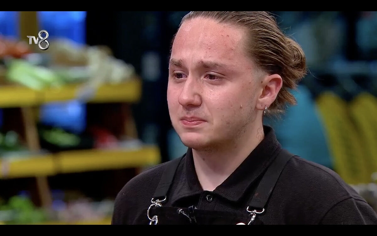 MasterChef'te gergin anlar! Yarışmacıdan olay hareket! Mehmet Şef fena kızdı - 4. Resim