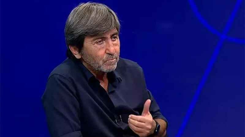 Rıdvan Dilmen'den herkesi şoke eden tahmin! Ligin ilk 4 sırasını belirledi Rıdvan Dilmen'den herkesi şoke eden tahmin! Ligin ilk 4 sırasını belirledi - 1. Resim