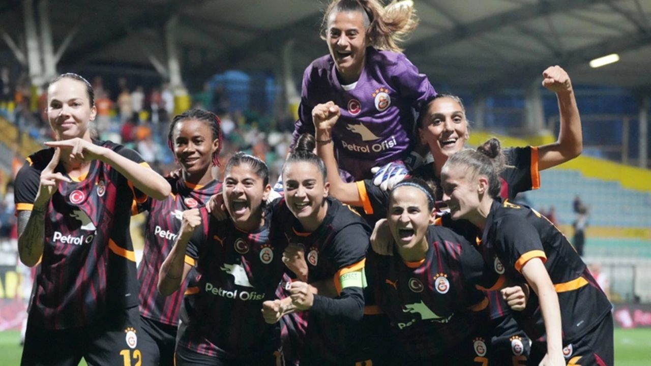 Türk futbol tarihinde bir ilk! Galatasaray Kadın Futbol Takımı, Şampiyonlar Ligi'ne katıldı