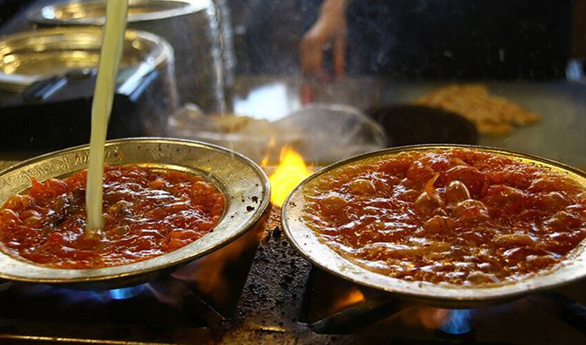 12 saat boyunca ağır ağır pişiriliyor! Sabah 5’te kapısında kuyruk oluyor, hastayı diriltiyor - 6. Resim