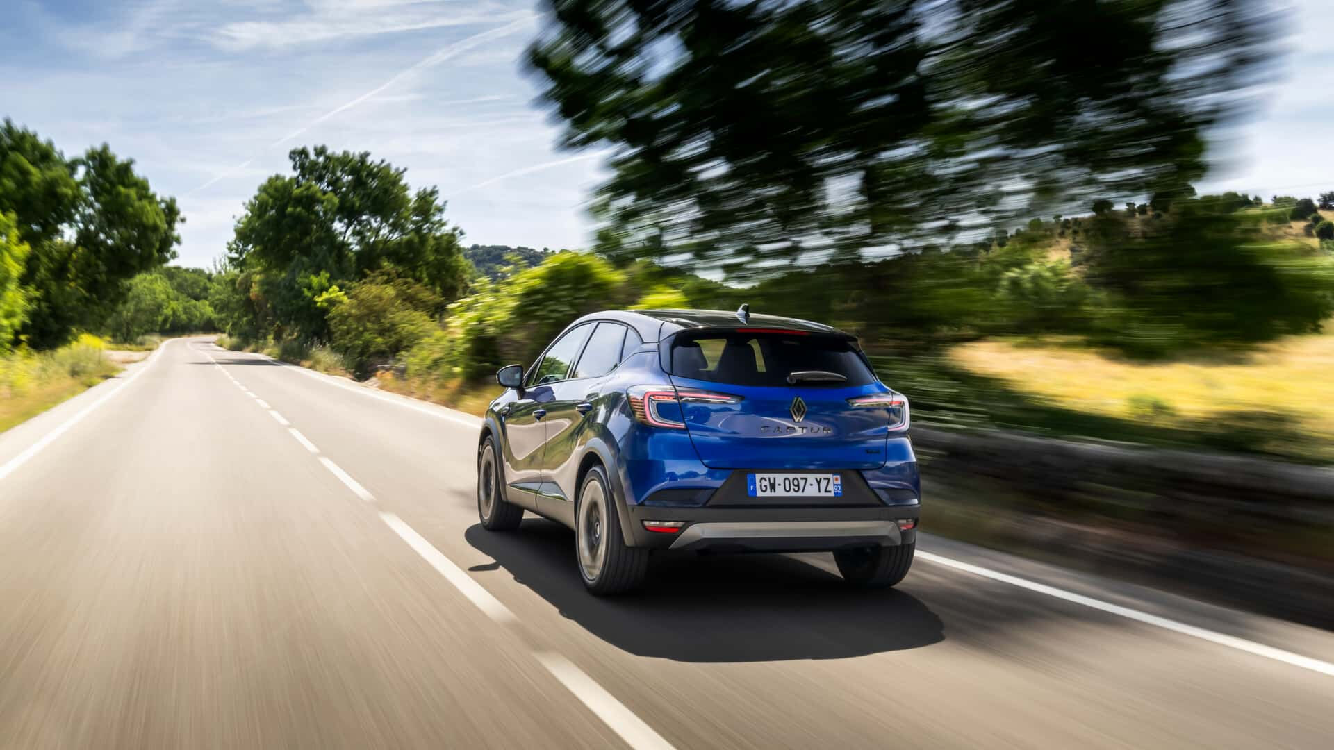 2024 Renault Captur E-Tech Hibrit, Türkiye'de satışa çıktı! Fiyatı belli oldu... 2024 Renault Captur E-Tech Hibrit, Türkiye'de satışa çıktı! Fiyatı belli oldu... - 8. Resim