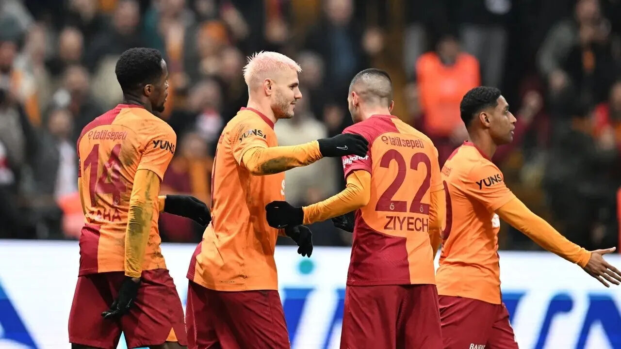 Galatasaray ve Kasımpaşa maçı 28 Eylül Cumartesi 19:00'da oynanacak  - 1. Resim