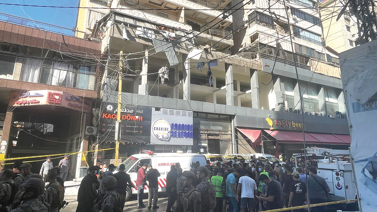 Hizbullah ve İsrail'den karşılıklı saldırı! İsrail ordusu Hizbullah'ın bir komutanını daha öldürdü - 1. Resim