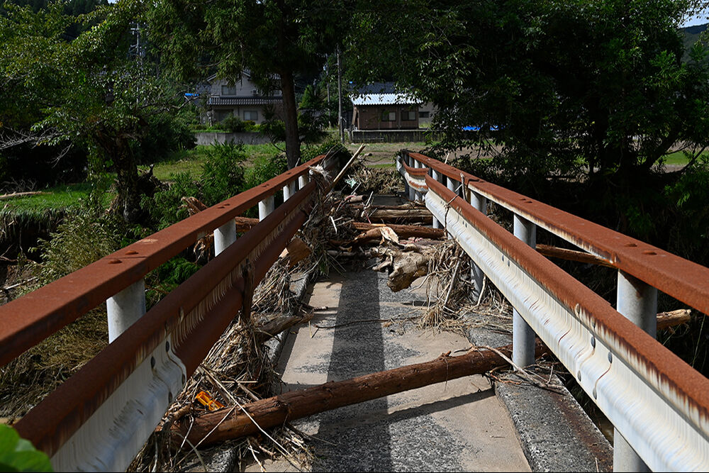 Japonya'yı sel vurdu, ölü sayısı arttı! Çok sayıda kayıp var... Japonya'yı sel vurdu, ölü sayısı arttı! Çok sayıda kayıp var... - 2. Resim