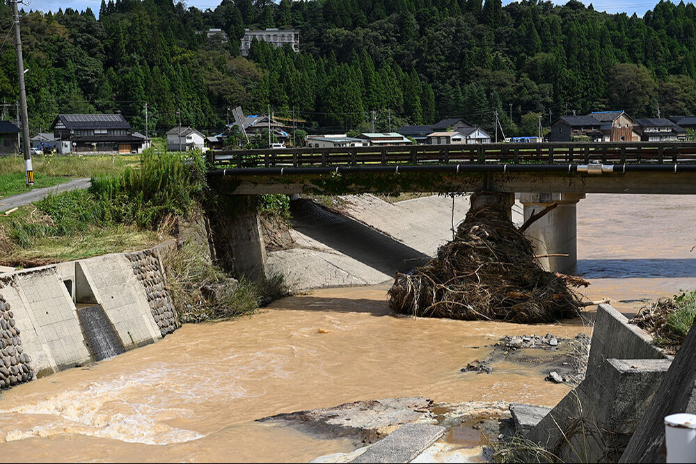 Japonya'yı sel vurdu, ölü sayısı arttı! Çok sayıda kayıp var... Japonya'yı sel vurdu, ölü sayısı arttı! Çok sayıda kayıp var... - 7. Resim