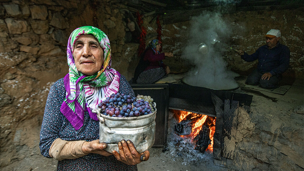 Konya'da üzüm pekmezi asırlardır bu yöntemlerle yapılıyor - 3. Resim