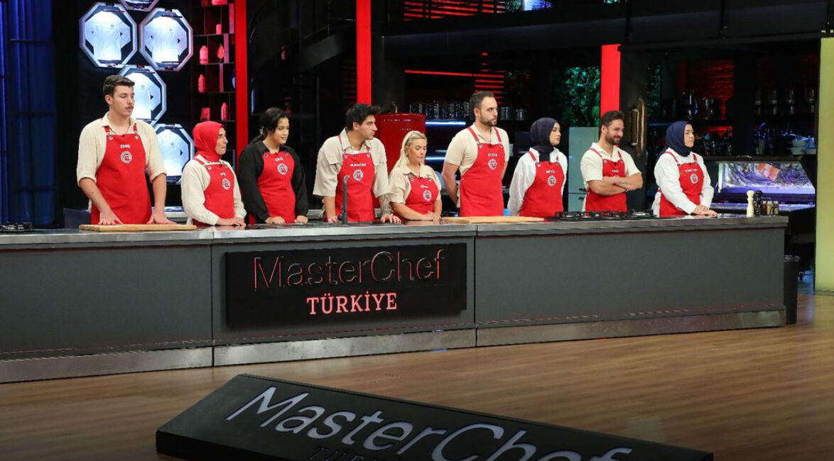 Masterchef yarışmacılarının para aldığı iddia edildi Masterchef yarışmacılarının para aldığı iddia edildi - 2. Resim