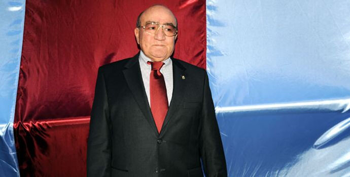 Trabzonspor'un 7. başkanı olan Şamil Ekinci Kırşehir doğumlu - 3. Resim