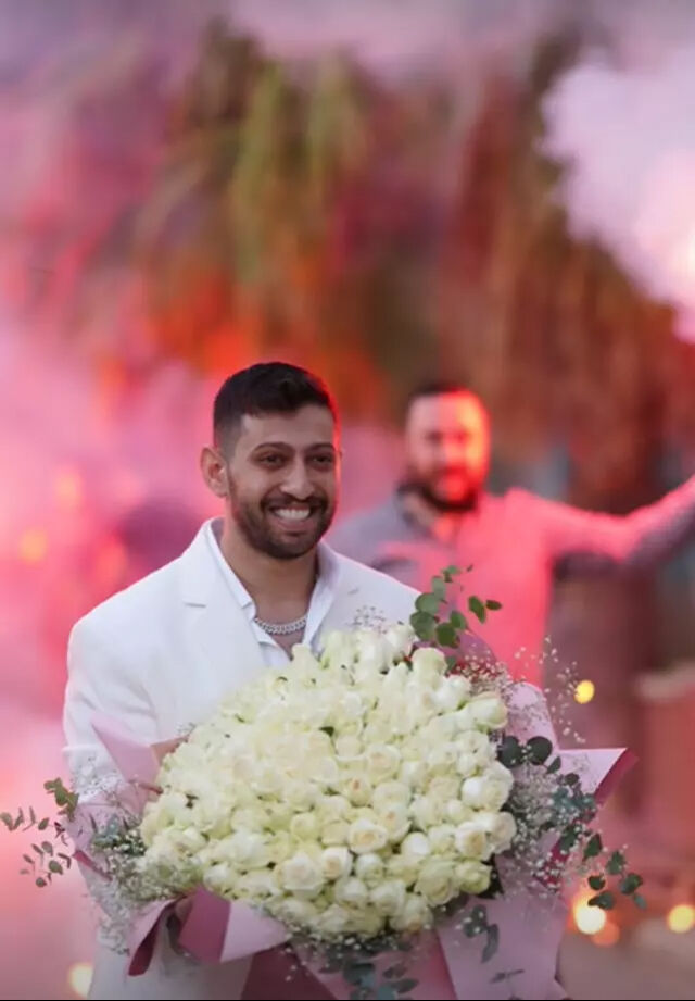 Ünlü şarkıcı Burak Bulut nişanlandı! İşte müstakbel eşi... - 1. Resim