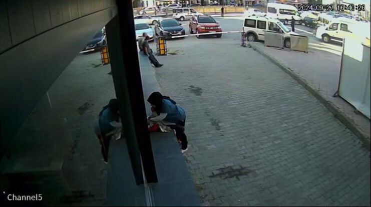 10 yaşındaki çocuğu öldüresiye dövdü! Sağlık çalışanından akıl almaz şiddet 10 yaşındaki çocuğu öldüresiye dövdü! Sağlık çalışanından akıl almaz şiddet - 1. Resim