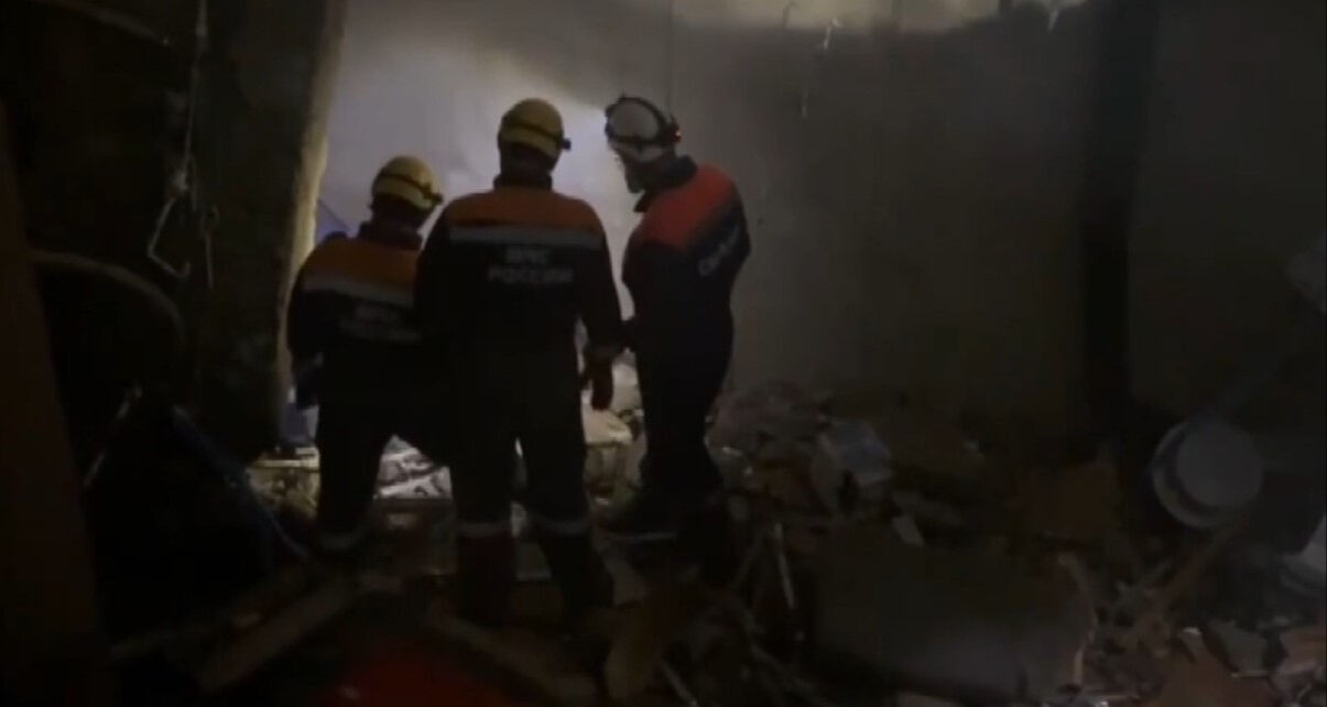 Dağıstan'daki benzin istasyonunda meydana gelen patlamada çok sayıda ölü ve yaralı var - 1. Resim