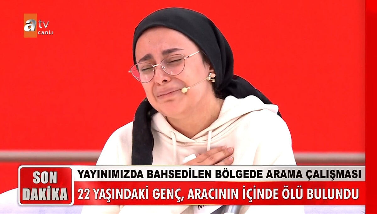 Demet Akalın, Müge Anlı'yı da etiketleyip tepki gösterdi! 
