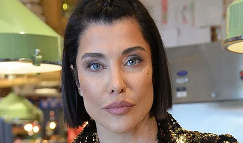 Deniz Akkaya’dan vefat eden babasına kırgın veda! Her satırı dikkat çekti Deniz Akkaya’dan vefat eden babasına kırgın veda! Her satırı dikkat çekti - 1. Resim